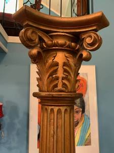 Gold columns