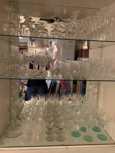 Lot of glassware