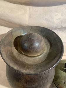 Iridescent glazed pottery