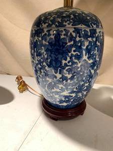 Pair of blue and white pottery lamps