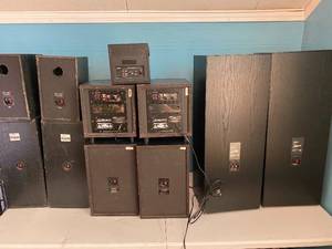 Lot of 11 Speakers