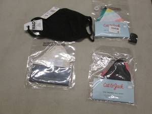 lot 24 image: 4 Assorted Sized Cloth Reusable Fac...