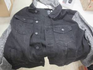 lot 25 image: XXL DenimFleece Jacket...