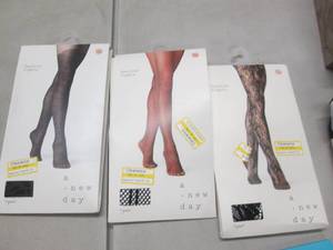 lot 43 image: 3 Pairs Fashion Tight LXL...
