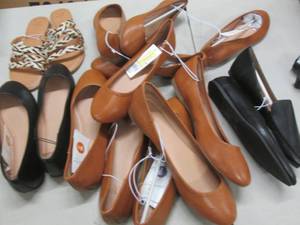 lot 97 image: Assorted NWT Ladies Shoes...