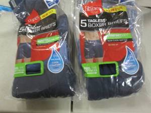 lot 174 image: 10 Pr Hanes Large Mens Boxer Brief...