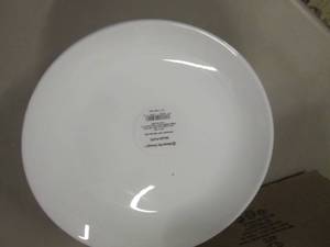 lot 182 image: 14 - 7.4 inch White Salad Plates...