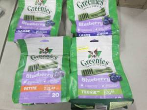 lot 192 image: 4 pks Greenies Dental Treats...