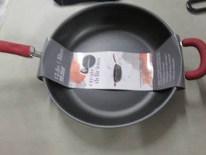 lot 201 image: Rachael Ray 12.5 inch Deep Skillet...