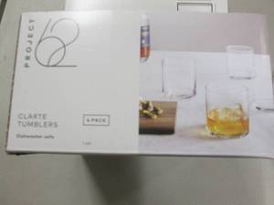 lot 228 image: 8- 12.5 fl oz Project 62 Clarte Tum...