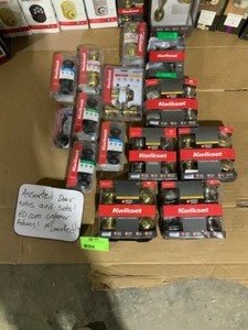 ASSORTED KWIKSET BALDWIN DEFIANT DOOR LOCKS & DOOR HARDWARE SEE PICS