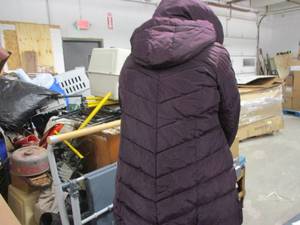 lot 110 image: Steve Madden Purple Womens XL Jack...