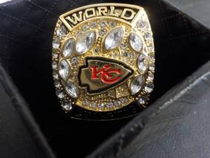 lot 25 image: Replica Kansas City Chiefs Super Bo...