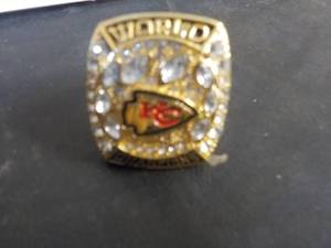 lot 26 image: Replica Kansas City Chiefs Super Bo...
