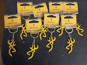 lot 44 image: 8 Browning Key Chains...