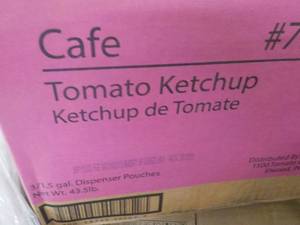 lot 217 image: 3 - 1.5 gallon Bags Caf Tomato Ke...