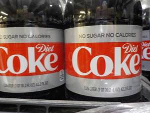lot 228 image: Case of 12 - 1.25 Liter Bottles Die...
