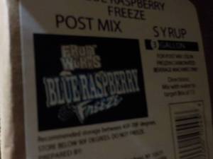 lot 282 image: 3 -3 Gallon  Blue Raspberry Post Mi...