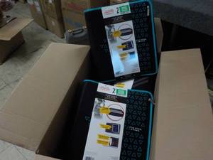 lot 303 image: Lot of 5 Xpanz Zipper Binders...