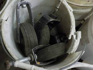 lot 320 image: Bucket of Wheels...