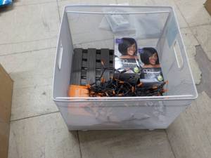 lot 329 image: Lot of unclaimed merchandise...