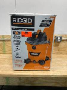 lot 33 image: RIDGID 12 Gal. 5.0-Peak HP NXT WetDry Shop Vacuum with Filter, Hose and Accessories