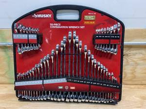 lot 70 image: HUSKY SAEmm Combination Wrench Set (50-Piece) (missing 14 Wrench)