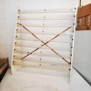 lot 084A image: Plexi-Glass and Wood Card Display Rack