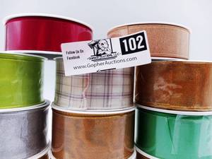 lot 102 image: The Giftwrap Company Fashion Ribbon Bundle