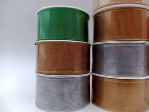 lot 103A image: The Giftwrap Company Fashion Ribbon Bundle