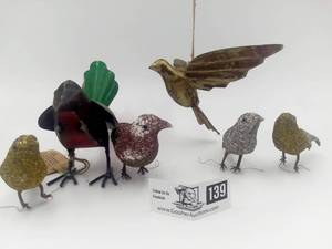 lot 139 image: Hand-Crafted Home Art Bird