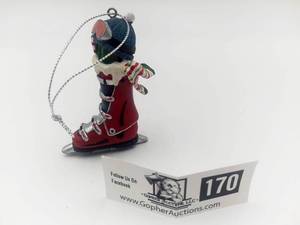 lot 170 image: Decorative Ornament