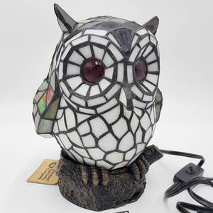 lot 192 image: Handcrafted Stained Glass Owl Desk Lamp new - Valued  $200