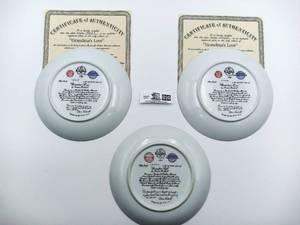 lot 030 image: Norman Rockwell -Golden Moments Collection Plates-Toleware Plate-Limited Edition (Valued  $90)