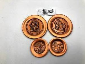 lot 082 image: Norman Rockwell - 4 Piece Copper Miniature Plate Set Plate -Limited Edition (Valued  $75)