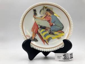 lot 095 image: Norman Rockwell - Dreamboats Rare Milk Glass Plate -Early Limited Edition (Valued  $35)