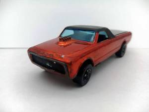 lot 1-622 image: Vintage 1968 Redline Hot Wheels Custom Fleetside (Value  $300)