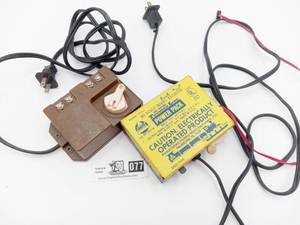 lot 077 image: Two Rail Track Power Packs