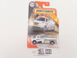 lot 1-663 image: 2018 Matchbox Freightliner M2 106