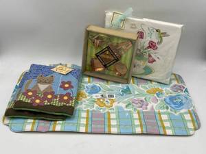 lot 032-040-041 image: House Warming Bundle for Two