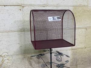 lot 044 image: Beautiful Decorative Cast Iron Storage and Decor