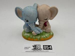 lot 054 image: Assorted Elephant Figurines