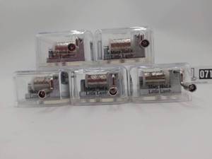lot 071 image: Neato Wind-Up Music Boxes Brand New