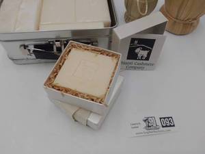 lot 093 image: Chianti Cashmere Company Soaps, Brand New