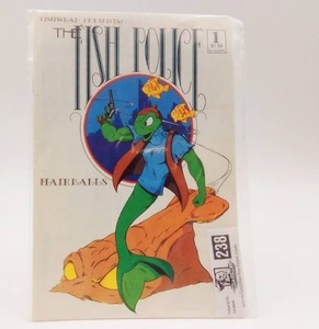 (FishwrapApple) JUN 1985 The Fish Police Issue No. 1