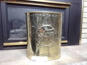 lot 15 image: Rare Vintage Brass Garbage Can