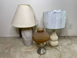 lot 37 image: Lamp Collection (3 Lamps)