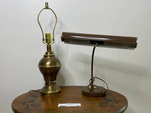 lot 109 image: Vintage Lamps