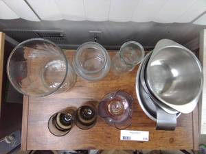 lot 315 image: Glass Kitchenware Collection
