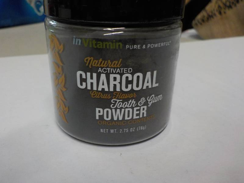 lot 473 image: 4 Jars in Vitamin Natural Activated...